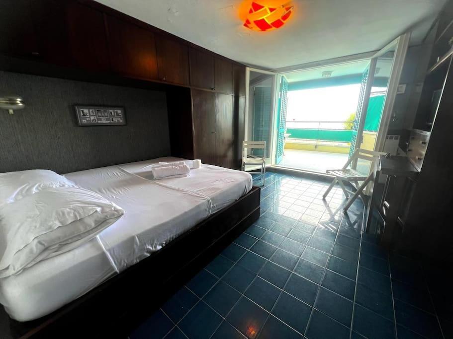 Suite Levante 56 - Fronte Mare Sanremo Ospedaletti Zewnętrze zdjęcie